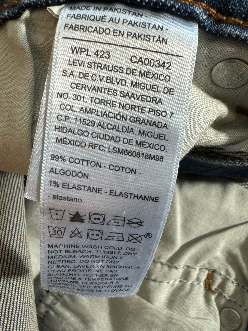 Levi's Blue Maxi Denim Jeans with Contrast Stitching.Back Slit.Size 12 - Picture 5 of 6